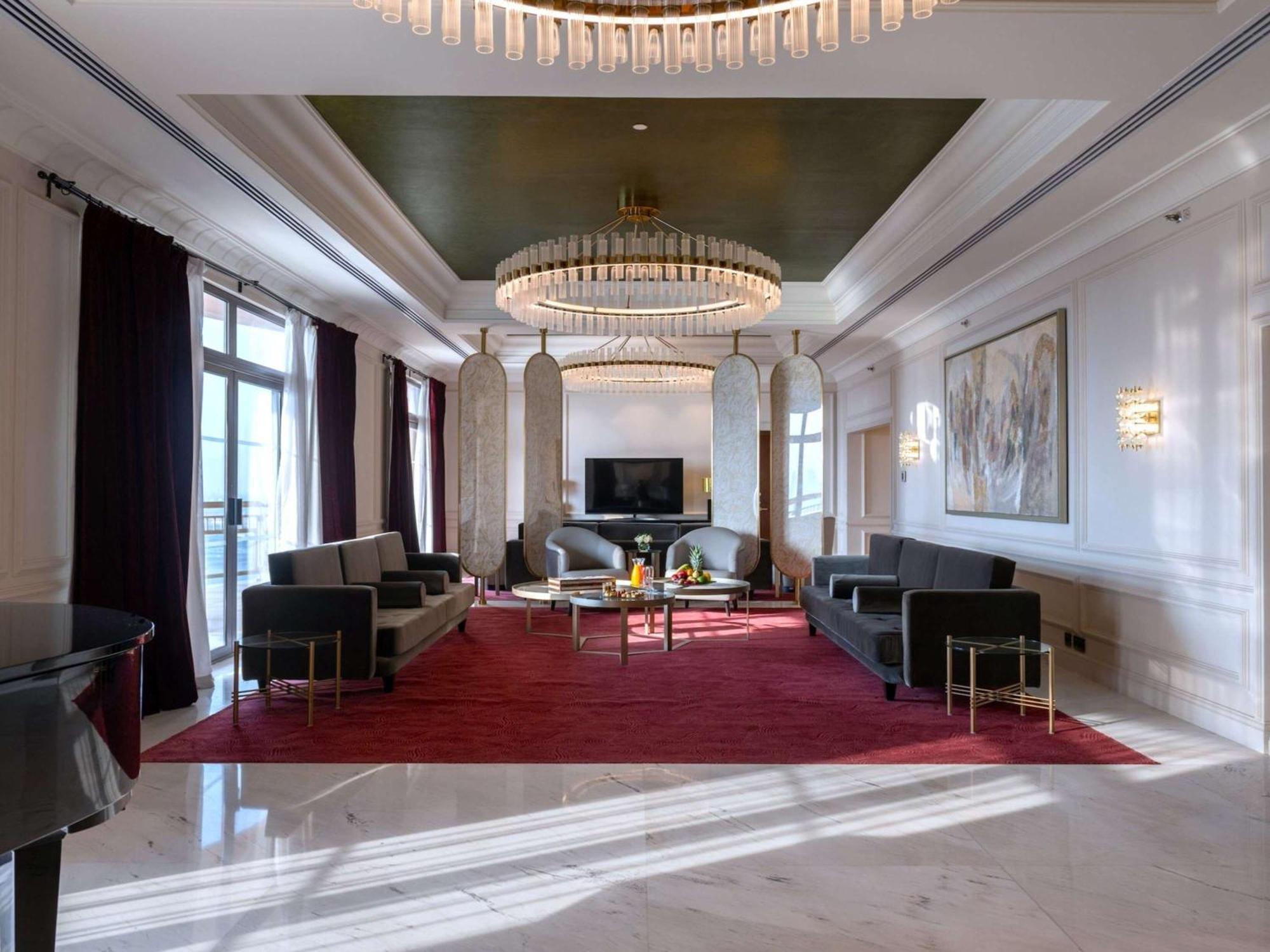 Conrad Hotel&casino 5*