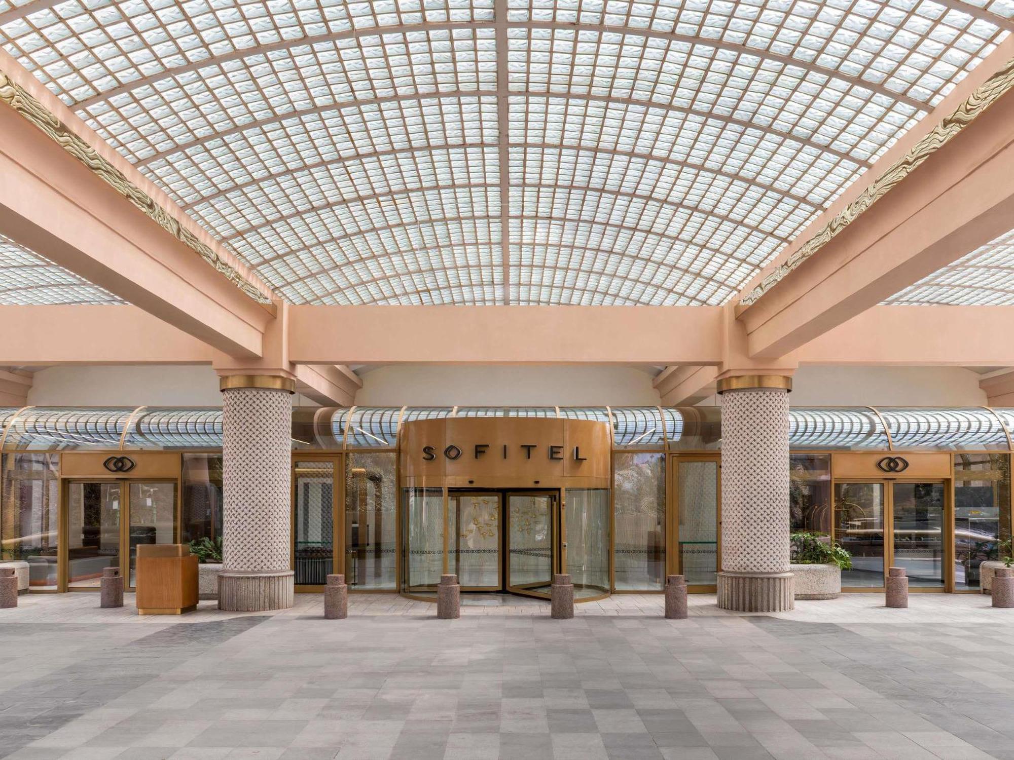 Hotel Conrad Hotel&casino 5*